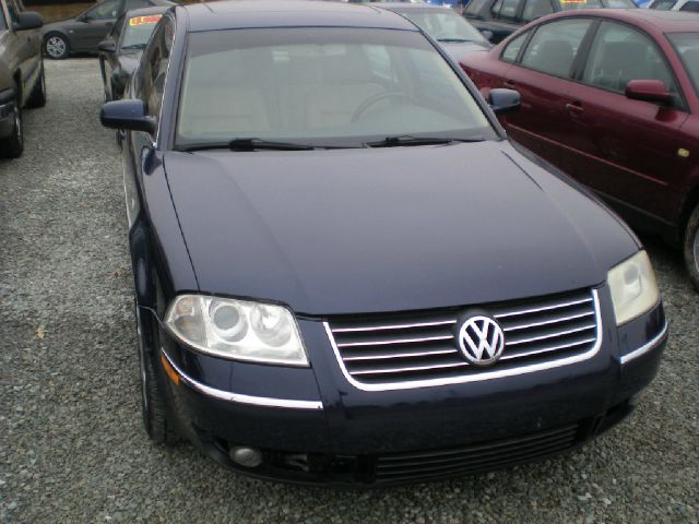 Volkswagen Passat 2001 photo 1