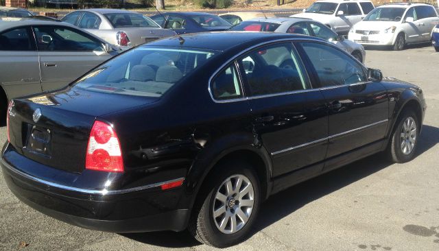Volkswagen Passat 2001 photo 4