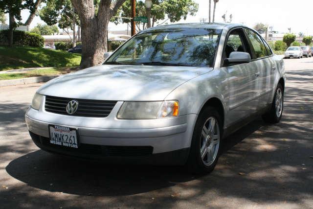 Volkswagen Passat 2001 photo 4