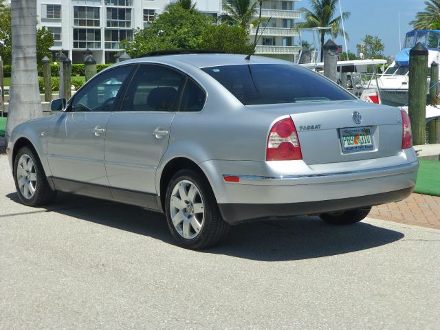 Volkswagen Passat 2001 photo 4