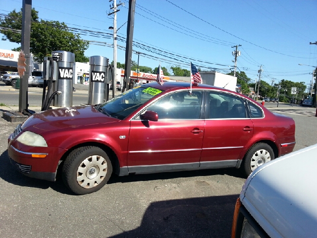 Volkswagen Passat 2001 photo 2