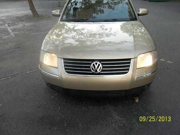 Volkswagen Passat SE Crew Cab 4WD FFV Sedan