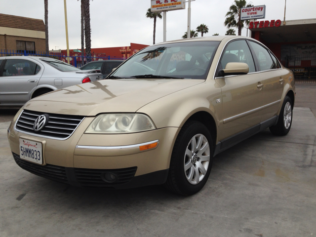 Volkswagen Passat 2001 photo 4