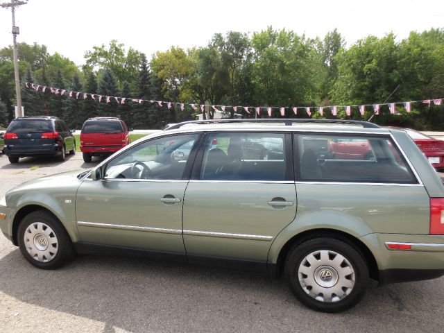 Volkswagen Passat 2002 photo 4