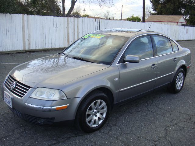 Volkswagen Passat 2002 photo 4
