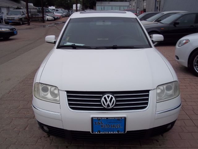 Volkswagen Passat 2002 photo 4