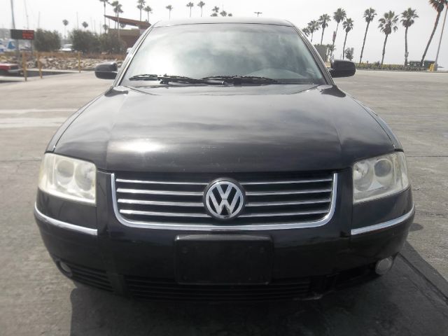 Volkswagen Passat 2002 photo 2
