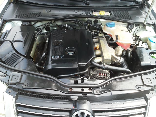 Volkswagen Passat 2002 photo 13