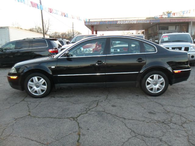 Volkswagen Passat 2002 photo 1