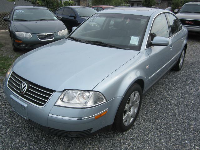 Volkswagen Passat 2002 photo 2
