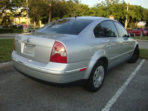 Volkswagen Passat FWD 4dr Sport Other