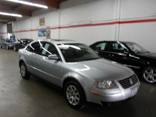 Volkswagen Passat 2002 photo 4