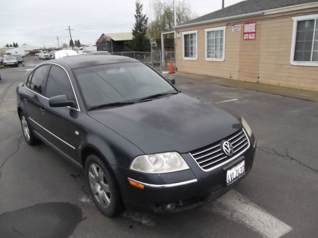 Volkswagen Passat 2002 photo 4