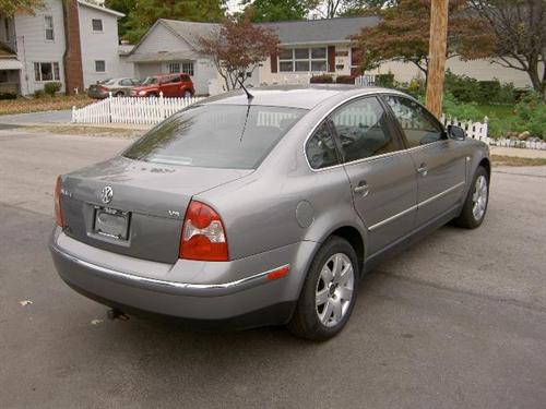 Volkswagen Passat 2002 photo 3