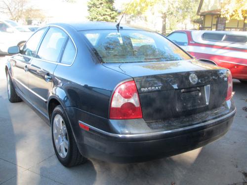 Volkswagen Passat 2002 photo 2