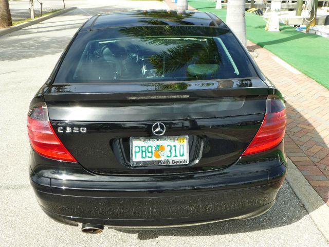 Volkswagen Passat 2002 photo 2