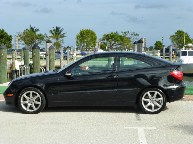 Volkswagen Passat 2002 photo 4