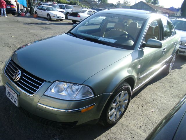 Volkswagen Passat 2002 photo 4