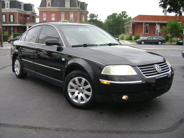 Volkswagen Passat 2002 photo 1