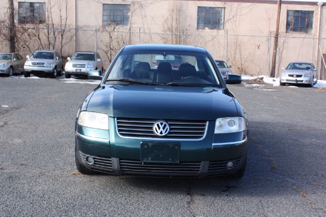 Volkswagen Passat 2002 photo 3