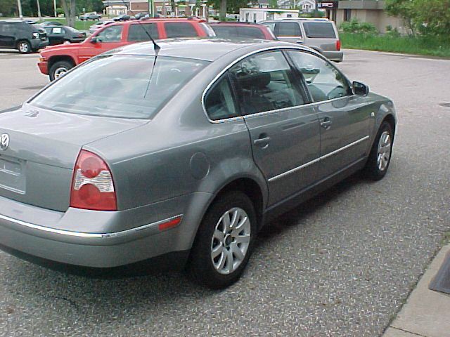 Volkswagen Passat 2002 photo 8