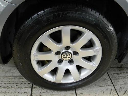 Volkswagen Passat 2003 photo 3