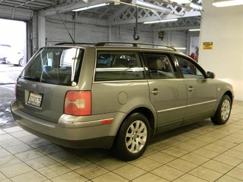 Volkswagen Passat 2003 photo 5