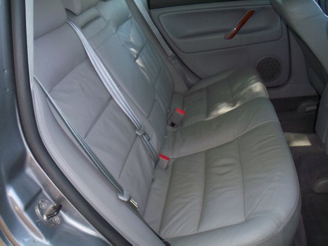 Volkswagen Passat 2003 photo 3