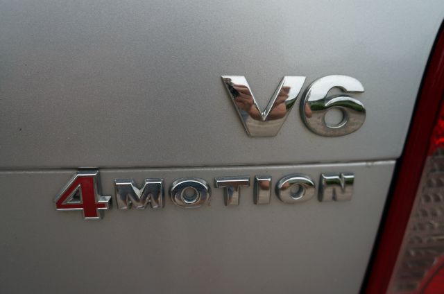 Volkswagen Passat SE Crew Cab 4WD FFV Wagon