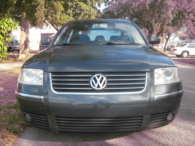 Volkswagen Passat FWD 4dr Sport Unspecified