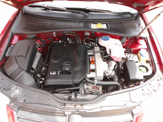 Volkswagen Passat 2003 photo 1