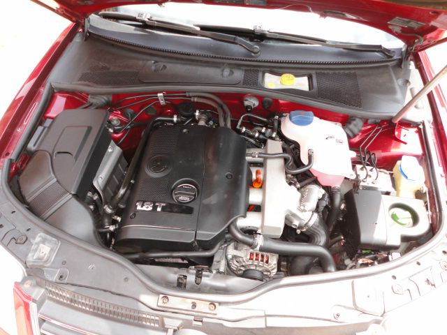 Volkswagen Passat 2003 photo 2