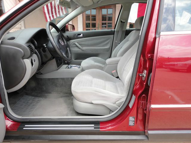 Volkswagen Passat 2003 photo 20