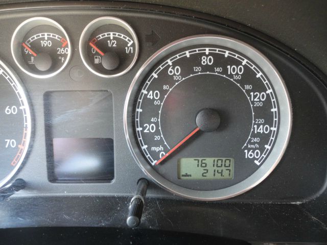 Volkswagen Passat 2003 photo 6