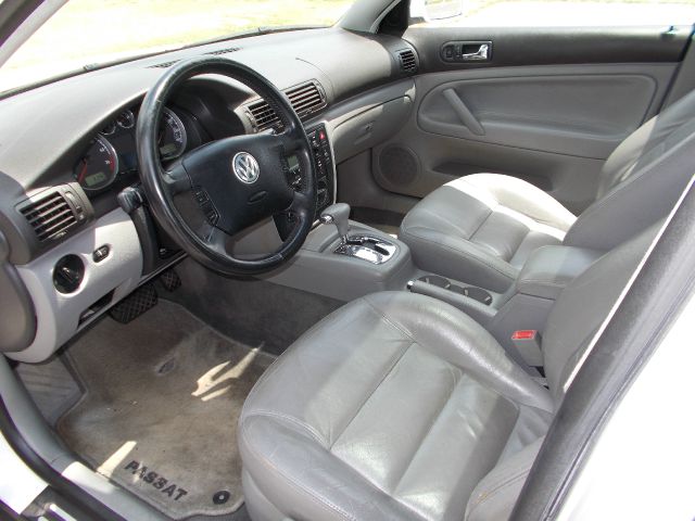 Volkswagen Passat 2003 photo 4