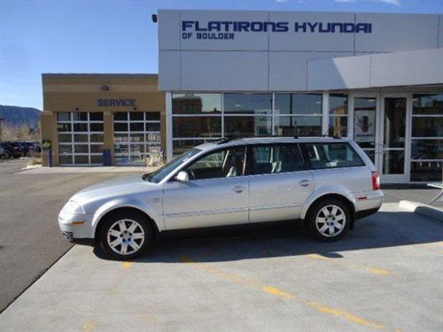 Volkswagen Passat 2003 photo 1