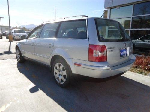 Volkswagen Passat 2003 photo 2