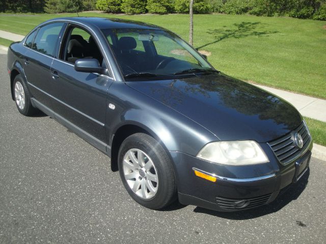 Volkswagen Passat 2003 photo 19