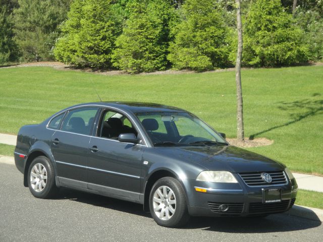 Volkswagen Passat 2003 photo 28