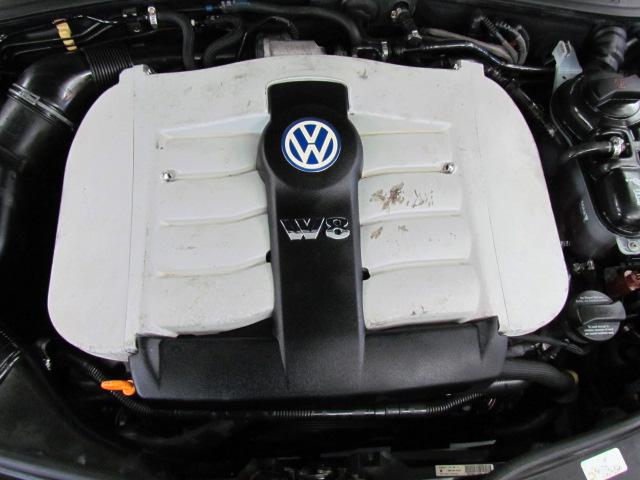 Volkswagen Passat 2003 photo 1