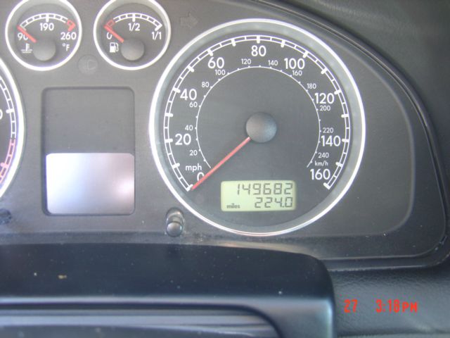 Volkswagen Passat 2003 photo 12