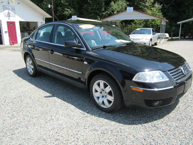 Volkswagen Passat 2003 photo 3