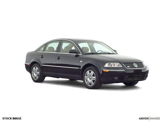 Volkswagen Passat 2003 photo 1