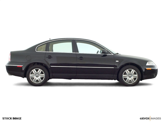 Volkswagen Passat 2003 photo 2