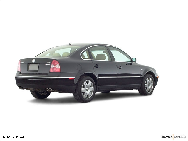 Volkswagen Passat 2003 photo 4