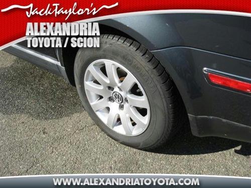 Volkswagen Passat 2003 photo 5