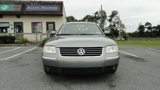 Volkswagen Passat 2003 photo 3