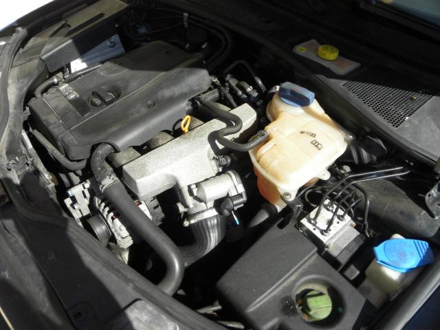 Volkswagen Passat FWD 4dr Sport Unspecified