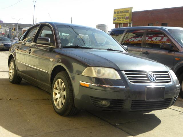 Volkswagen Passat 2003 photo 4