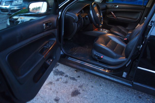 Volkswagen Passat 2003 photo 3